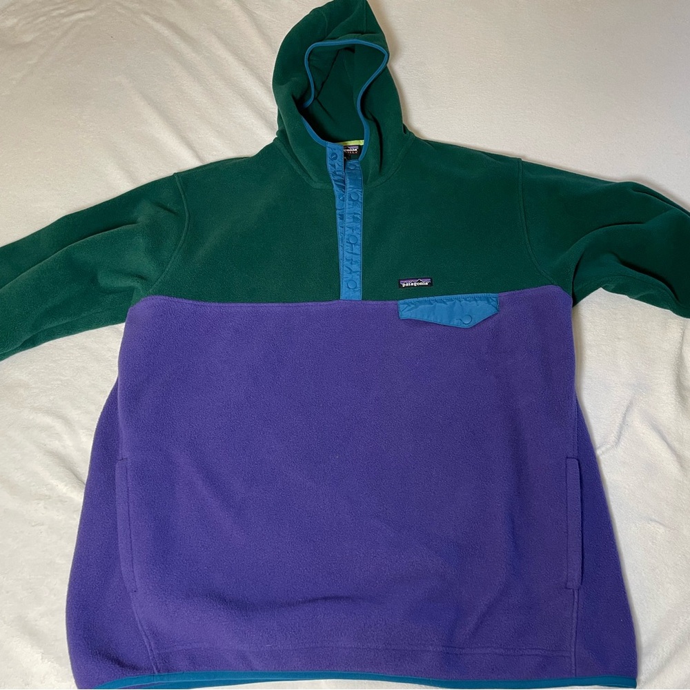 Patagonia Green and Purple Synchilla snap t Fleece Pullover